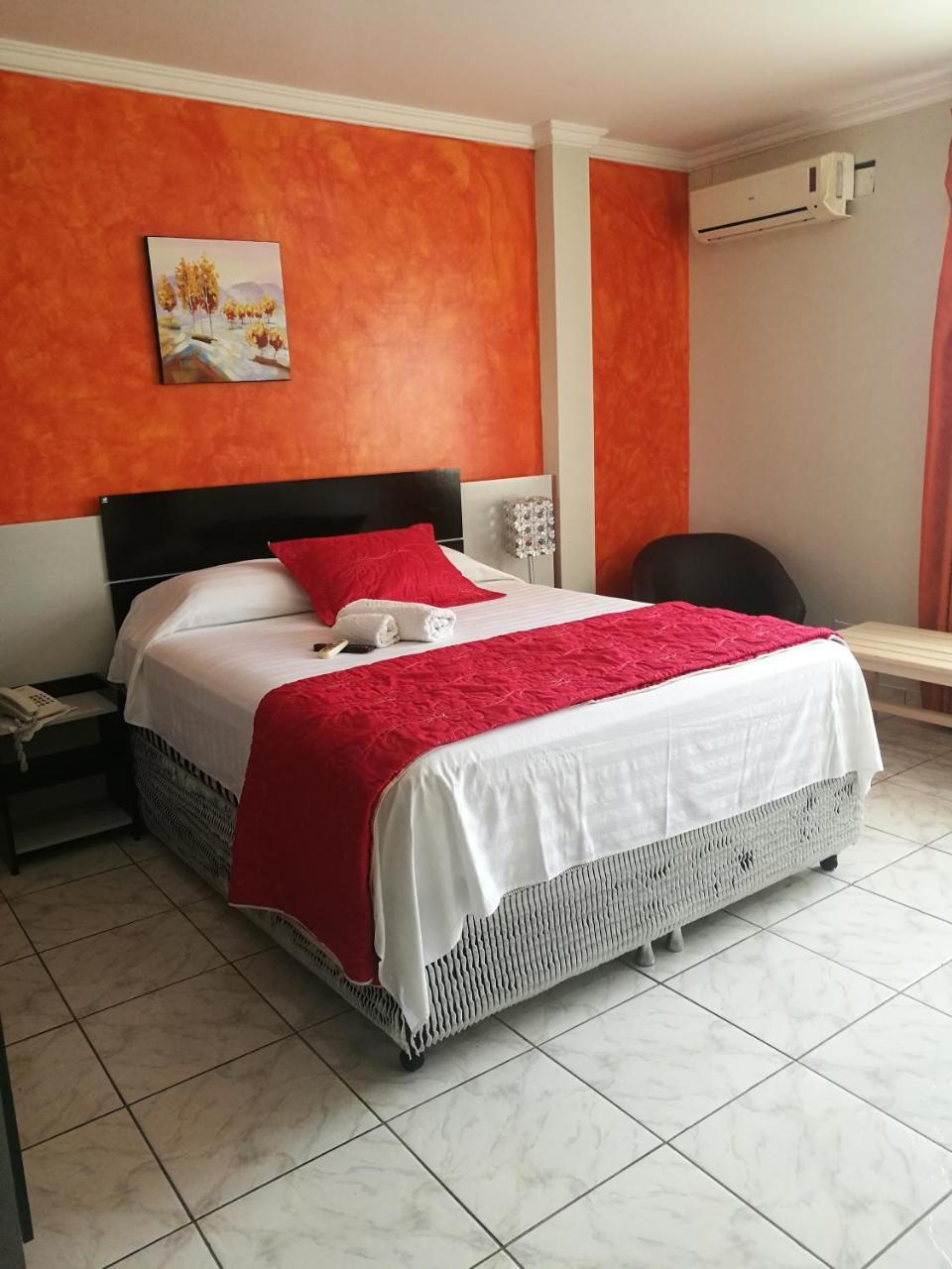 Dorado Hotel Cobija Eksteriør billede